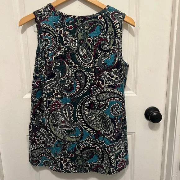 D & Co.  Denim & Company Shirt Sz Medium Gently Used - Picture 2 of 3